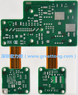 FPCB可作為多片功能載板的連接軟式板材。